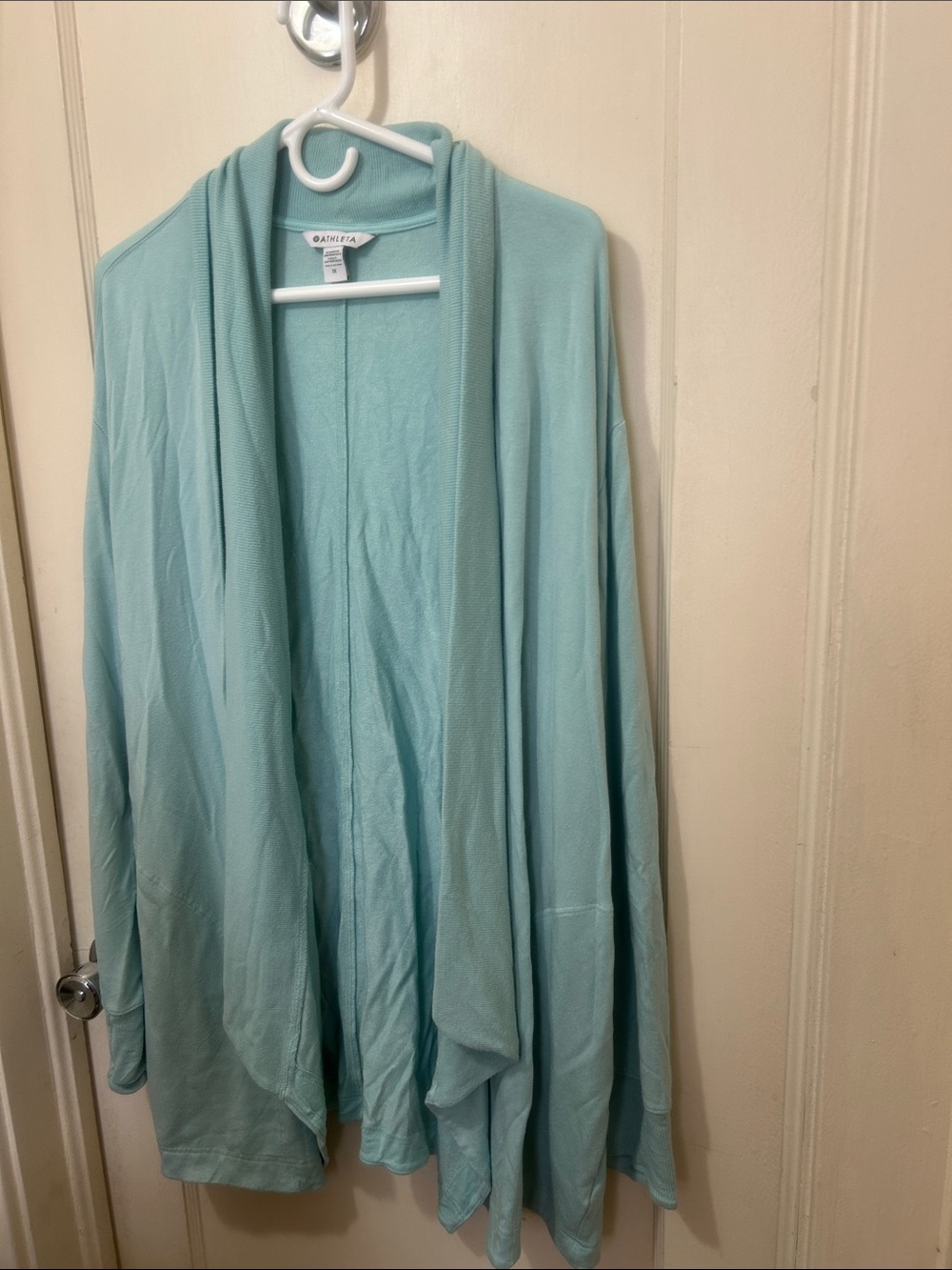 Athleta pranayama long wrap